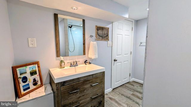 105 HINKSON BLVD, Ridley Park, PA 19078