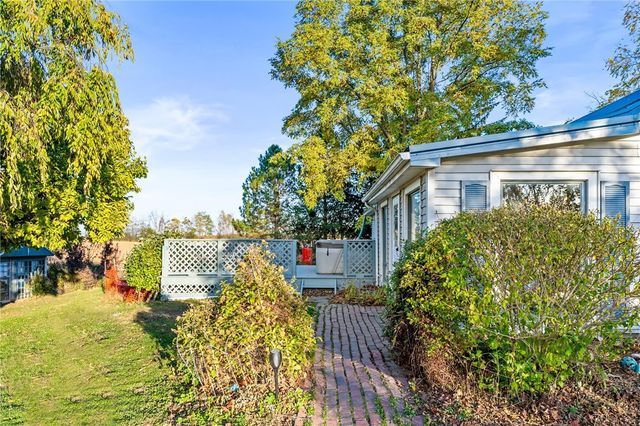 3144 State Route 488, Hopewell, NY 14432