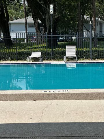 584 FAIRWAYS LANE F202, Ocala, FL 34472