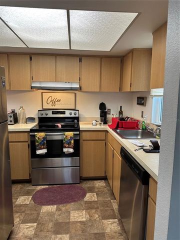 584 FAIRWAYS LANE F202, Ocala, FL 34472
