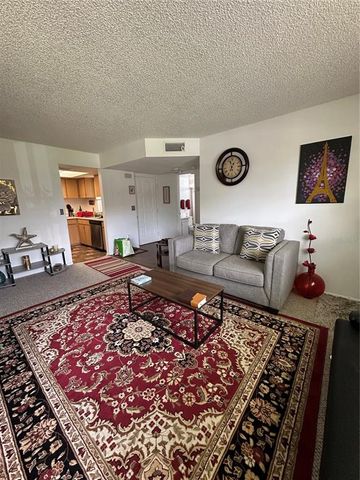 584 FAIRWAYS LANE F202, Ocala, FL 34472