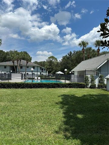 584 FAIRWAYS LANE F202, Ocala, FL 34472