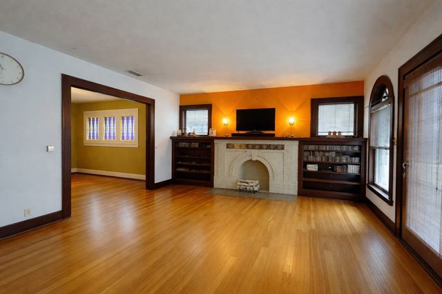 115 N Montclair Avenue, Dallas, TX 75208