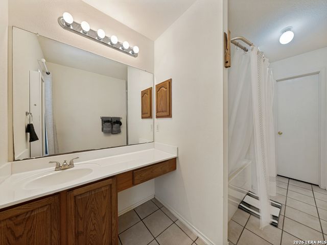 8622 Braun Knoll, San Antonio, TX 78254