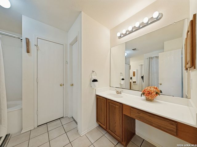 8622 Braun Knoll, San Antonio, TX 78254