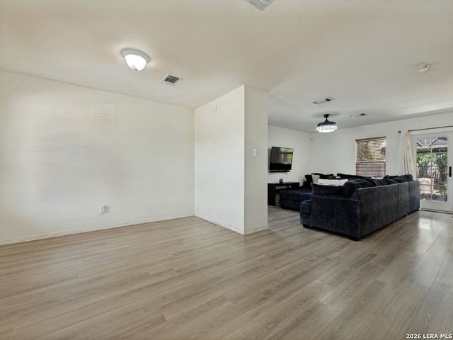 8622 Braun Knoll, San Antonio, TX 78254