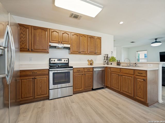 8622 Braun Knoll, San Antonio, TX 78254