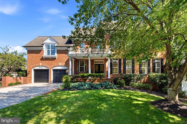18441 LANIER ISLAND SQ, Leesburg, VA 20176
