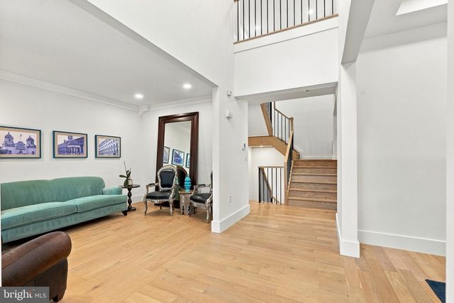 18441 LANIER ISLAND SQ, Leesburg, VA 20176