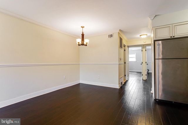 365 HERMITAGE ST, Philadelphia, PA 19128