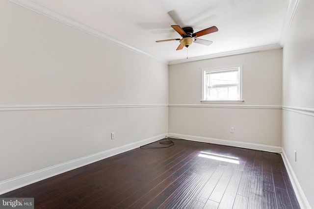 365 HERMITAGE ST, Philadelphia, PA 19128