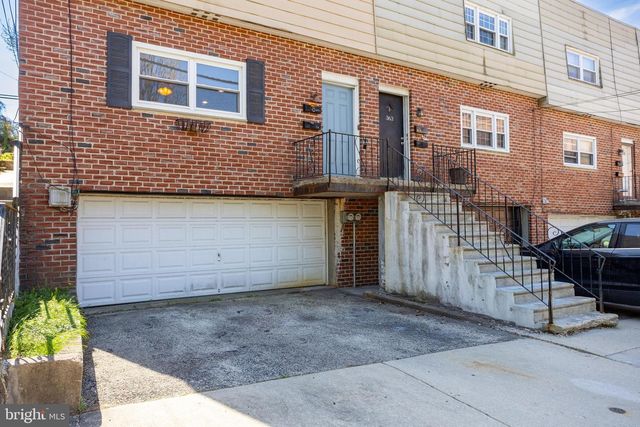 365 HERMITAGE ST, Philadelphia, PA 19128