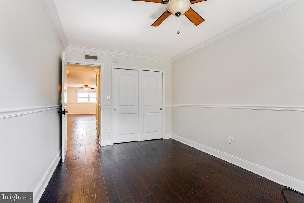 Image 13 of property listing at 365 HERMITAGE ST, Philadelphia, PA 19128