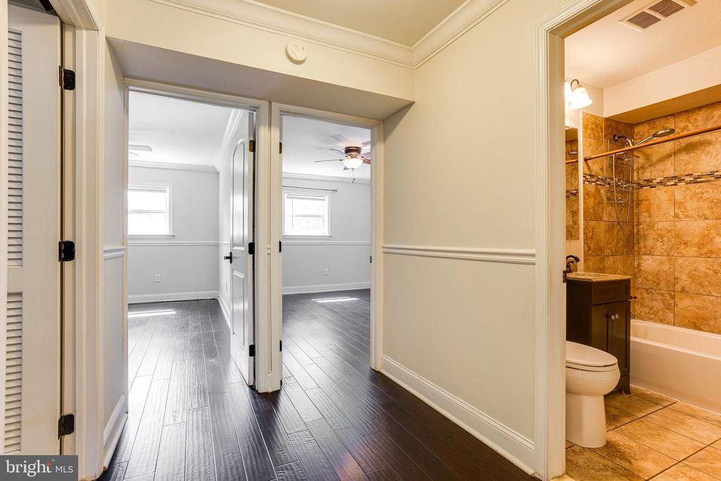 Image 17 of property listing at 365 HERMITAGE ST, Philadelphia, PA 19128