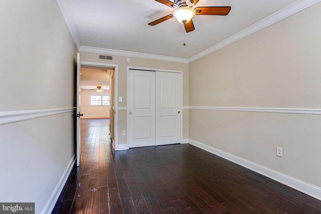 Image 27 of property listing at 365 HERMITAGE ST, Philadelphia, PA 19128