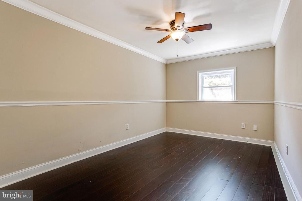 Image 28 of property listing at 365 HERMITAGE ST, Philadelphia, PA 19128