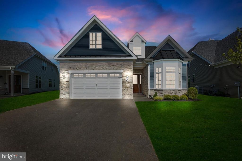 56 SAMJAN CIR, Hightstown, NJ 08520