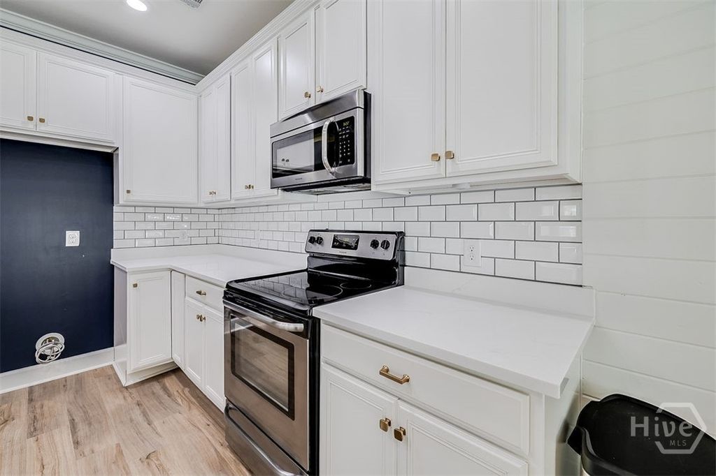 Image 18 of property listing at 236 Veranda Avenue, Guyton, GA 31312