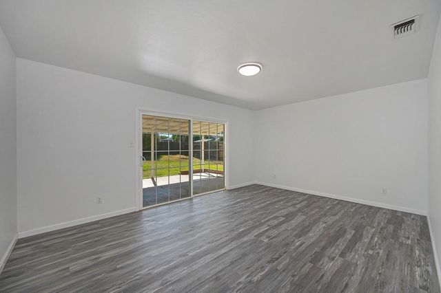 7012 Forman Way, Sacramento, CA 95828