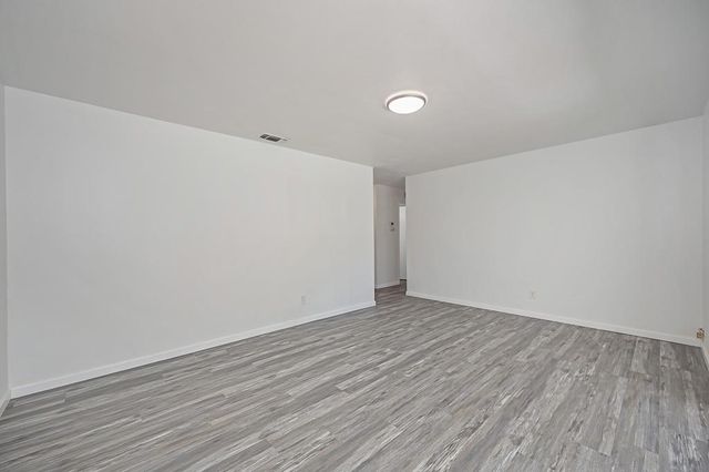 7012 Forman Way, Sacramento, CA 95828
