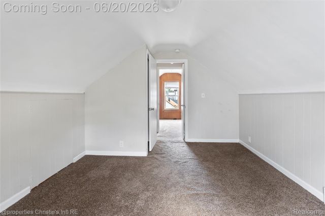 17606 Tennyson Street, Roseville, MI 48066