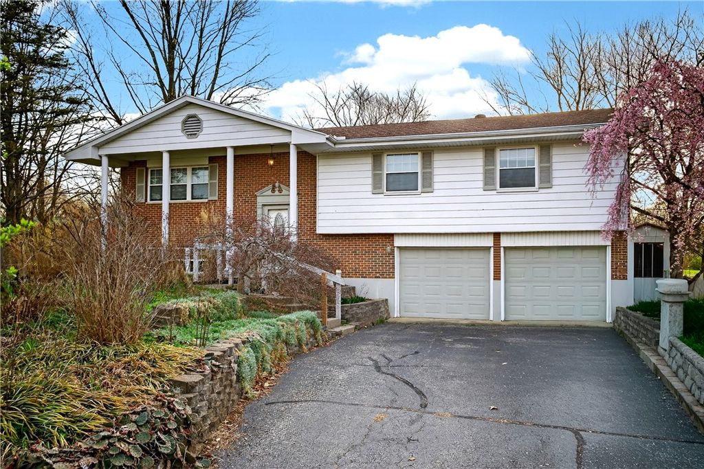 8352 Crosley Road, Clearcreek Twp, OH 45066