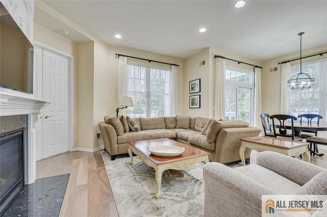 2 Talcott Court, South Brunswick, NJ 08824