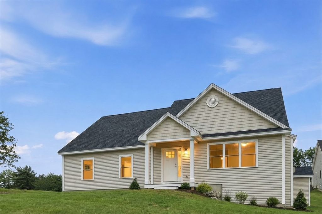10 Juliana Ave., Nashua, NH 03064