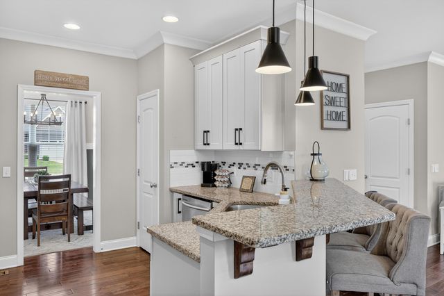 6582 Frankfurt Road, Ooltewah, TN 37363