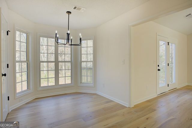 416 Shoshone Court, Auburn, GA 30011