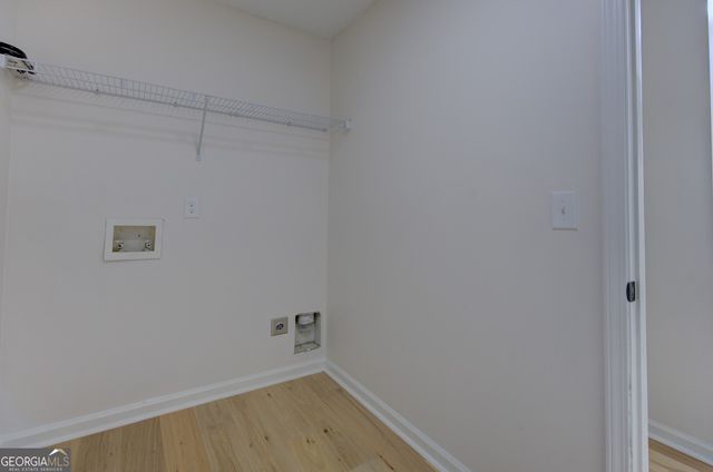 416 Shoshone Court, Auburn, GA 30011