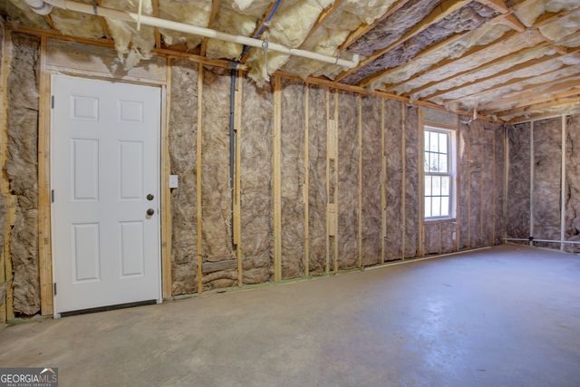 416 Shoshone Court, Auburn, GA 30011