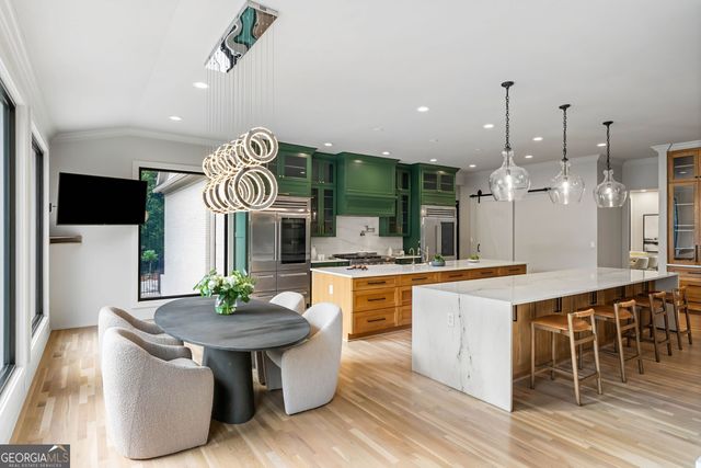 1430 N Harris Ridge, Atlanta, GA 30327