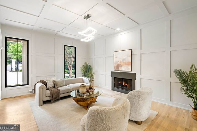 1430 N Harris Ridge, Atlanta, GA 30327