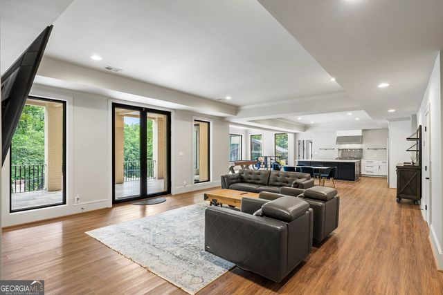 1430 N Harris Ridge, Atlanta, GA 30327