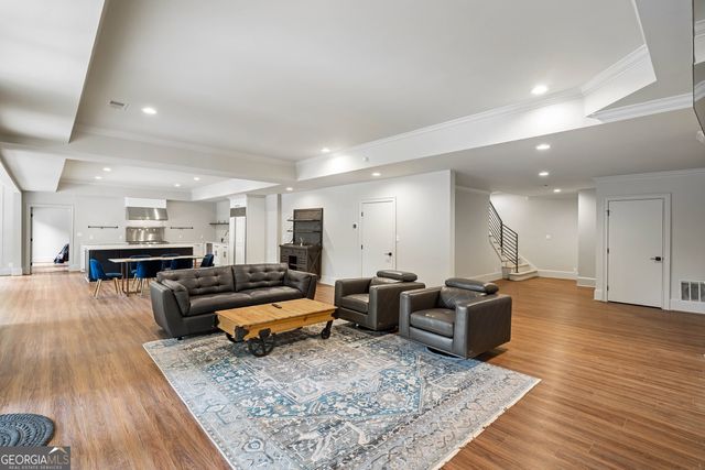 1430 N Harris Ridge, Atlanta, GA 30327