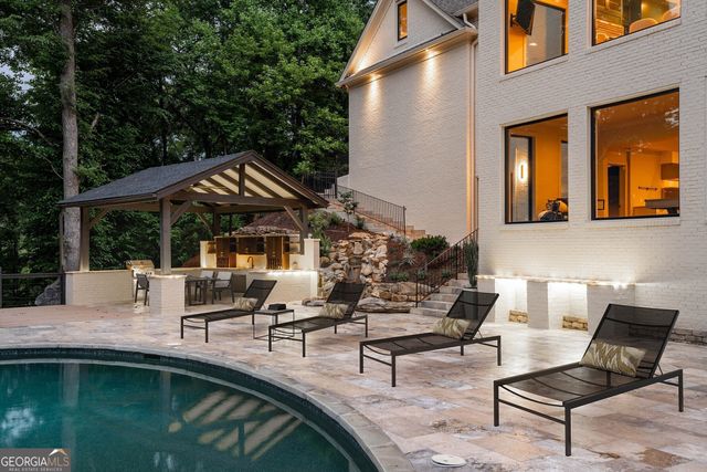 1430 N Harris Ridge, Atlanta, GA 30327