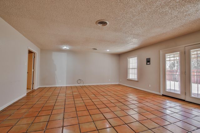 5437 45th Street, Lubbock, TX 79414