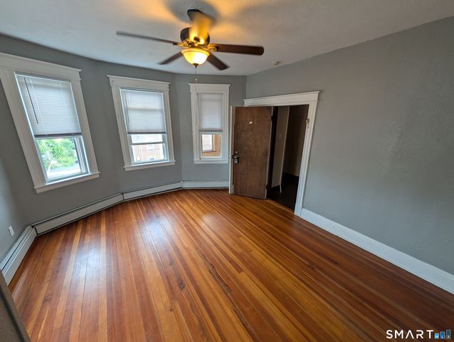 23 Lyman Street 3E, New Britain, CT 06051