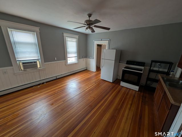 23 Lyman Street 3E, New Britain, CT 06051