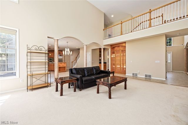 20852 Kylemore Drive, Strongsville, OH 44149