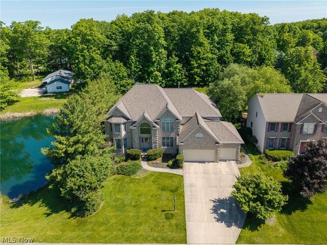 20852 Kylemore Drive, Strongsville, OH 44149