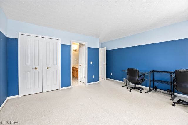 20852 Kylemore Drive, Strongsville, OH 44149