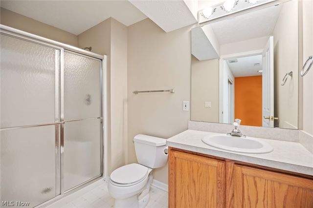 20852 Kylemore Drive, Strongsville, OH 44149