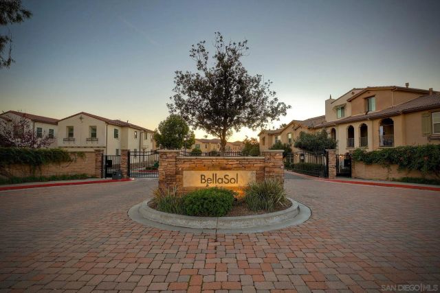 35430 Marabella Ct, Winchester, CA 92596