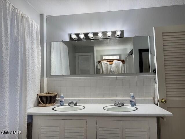 19 Thompson Street, Broadalbin, NY 12025