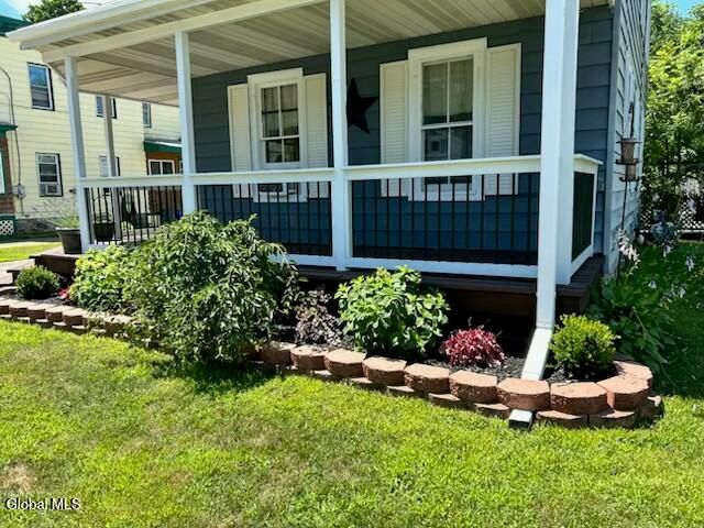 19 Thompson Street, Broadalbin, NY 12025