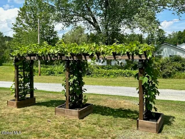 19 Thompson Street, Broadalbin, NY 12025