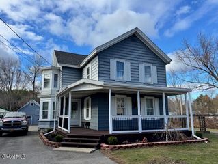19 Thompson Street, Broadalbin, NY 12025