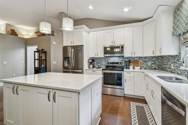 1187 MISTWOOD DRIVE, Tarpon Springs, FL 34688